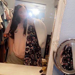 Meet your Posher, Chloe